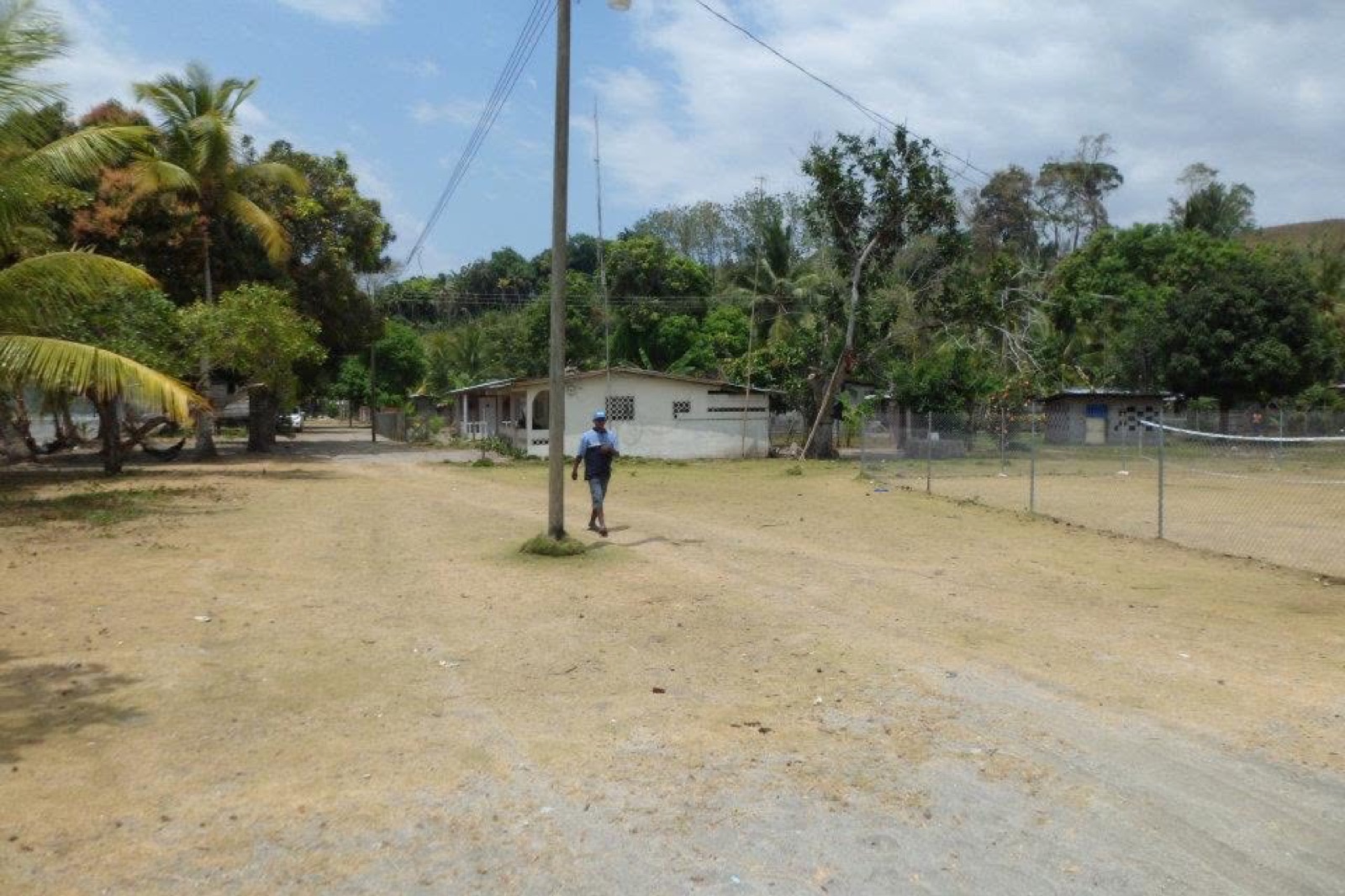 A rural community street in Panama served by Chanak Foundation programs